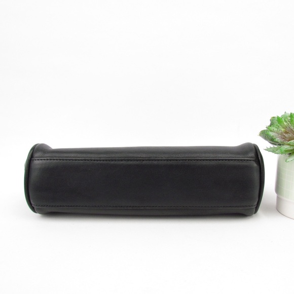 Vintage Coach Leather Crossbody Bag 9154 - Picture 6 of 10